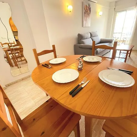 Luminous T2 A La Playa Bydivas! Pool, & Parking טורבייחה