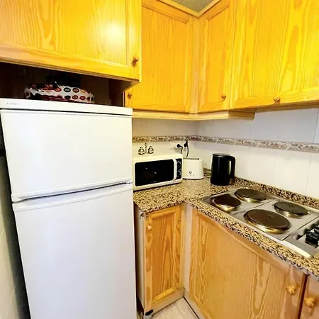 Luminous T2 A La Playa Bydivas! Pool, & Parking דירה