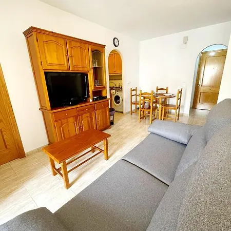 Luminous T2 A La Playa Bydivas! Pool, & Parking טורבייחה