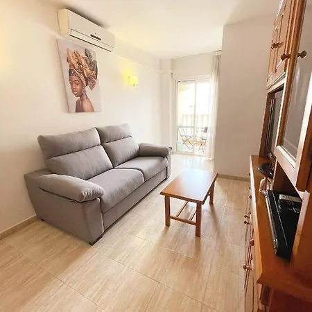 Luminous T2 A La Playa Bydivas! Pool, & Parking דירה *