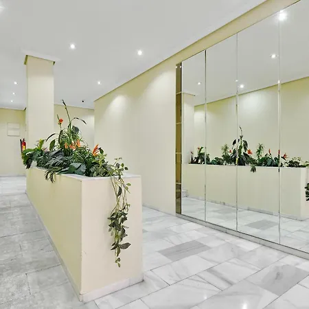 דירה Luminous T2 A La Playa Bydivas! Pool, & Parking טורבייחה