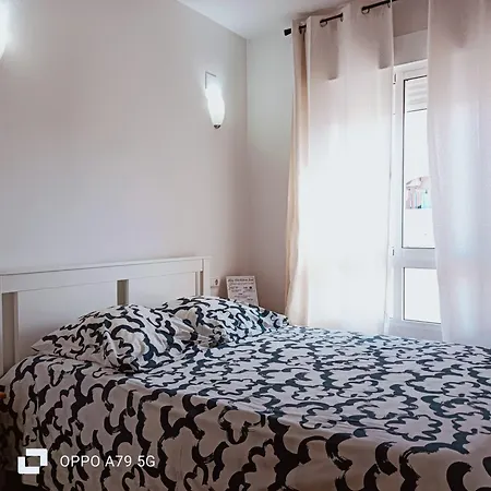 דירה Luminous T2 A La Playa Bydivas! Pool, & Parking טורבייחה